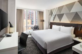 Courtyard By Marriott Long Island City/New York Manhattan View