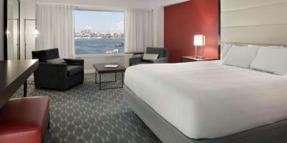 Delux king room with natural light at Hyatt Regency Boston Harbor - Logan Airport.