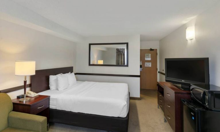 Quality Hotel & Suites Montreal East, Anjou