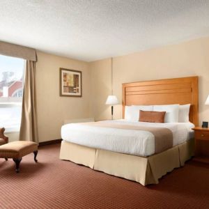 Days Inn Edmonton Downtown