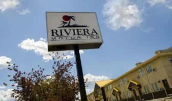 Riviera Motor Inn