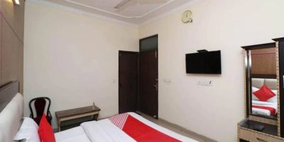 Airport Hotel Mayank Residency