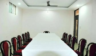 Airport Hotel Mayank Residency