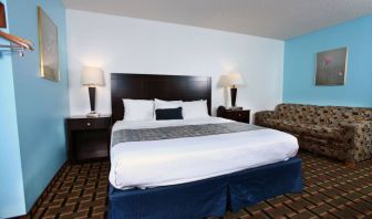 Day use room at Coratel Inn & Suites By Jasper Newton.