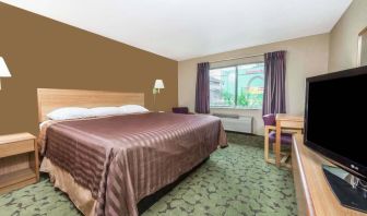 Travelodge By Wyndham Bloomington