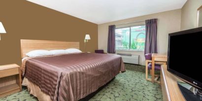 Travelodge By Wyndham Bloomington