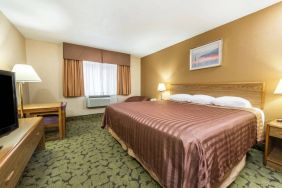 Travelodge By Wyndham Bloomington