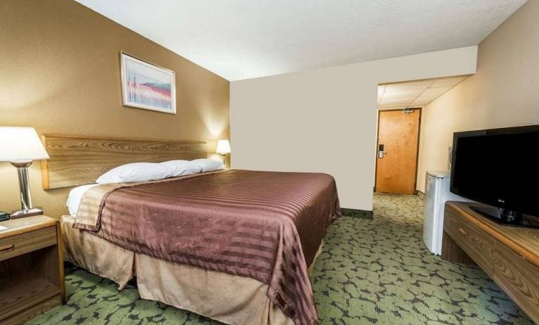 Travelodge By Wyndham Bloomington, Bloomington (IN)