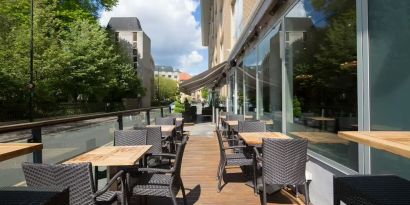 Pretty outdoor terrace ideal as a coworking space at Hilton Garden Inn Bristol City Centre.