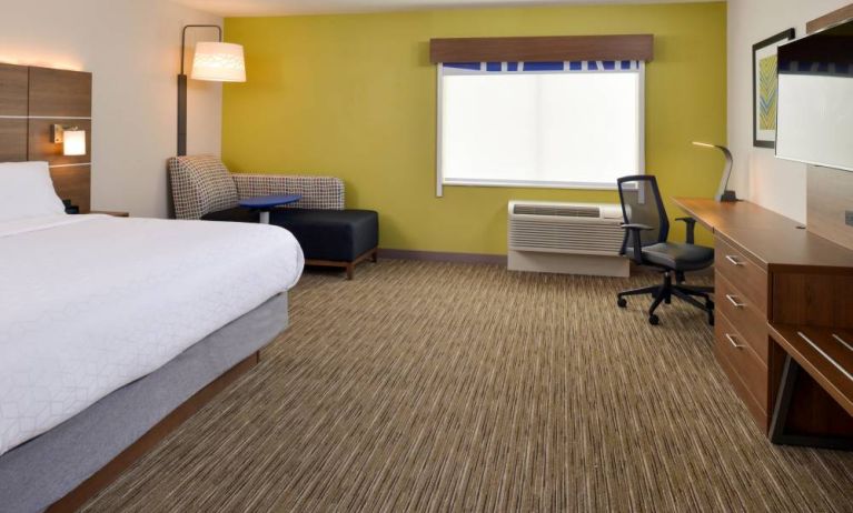 Holiday Inn Express & Suites Ottumwa, Ottumwa