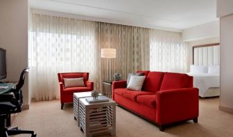 Renaissance Newark Airport Hotel