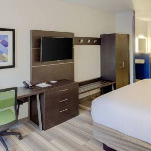 Holiday Inn Express Newberg - Wine Country