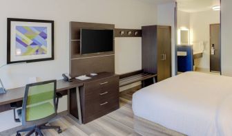 Holiday Inn Express Newberg - Wine Country