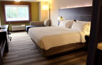 Holiday Inn Express Newberg - Wine Country, Newberg