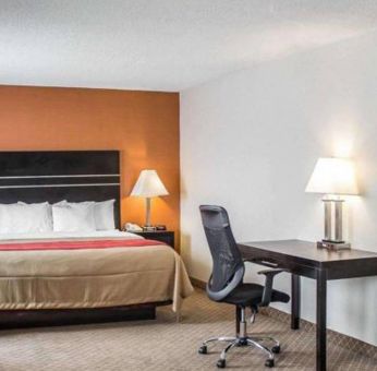 Norwood Inn And Suites Columbus