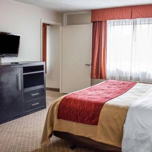 Norwood Inn And Suites Columbus