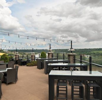 Courtyard By Marriott Edmonton Downtown