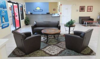 Days Inn By Wyndham San Antonio Northwest/Seaworld