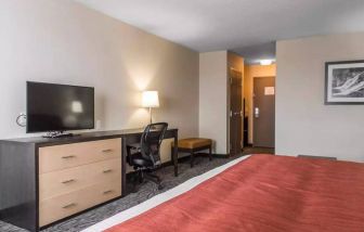 Quality Inn & Suites Kingston, Kingston