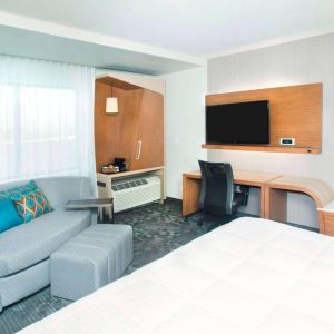 Courtyard By Marriott Redwood City