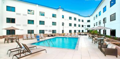 Courtyard By Marriott Redwood City