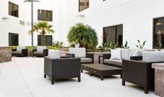 Courtyard By Marriott Redwood City