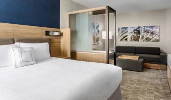 Day use room with sofa at Springhill Suites By Marriott Belmont / Redwood Shores.
