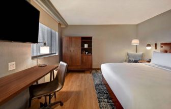 Four Points By Sheraton Boston-Newton, Newton (MA)