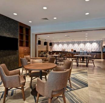 Four Points By Sheraton Boston-Newton