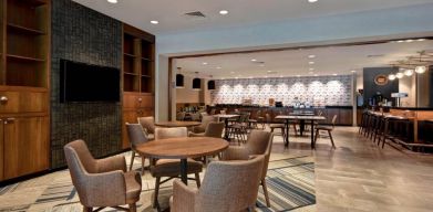 Four Points By Sheraton Boston-Newton