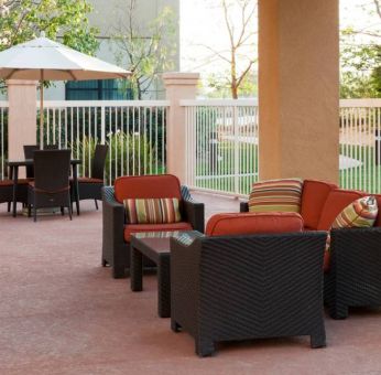 Courtyard By Marriott Santa Clarita Valencia