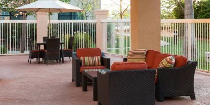 Courtyard By Marriott Santa Clarita Valencia