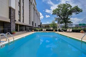 Hampton Inn & Suites Alexandria