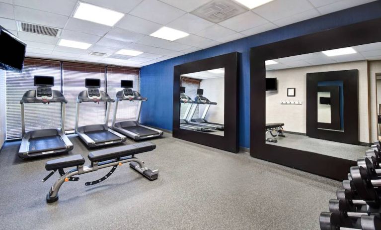 Fitness center at Hampton Inn & Suites Alexandria.