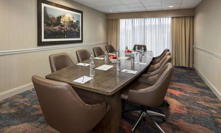 Meeting room at Hampton Inn & Suites Alexandria.