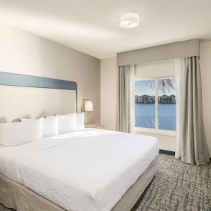 Day use room with natural light at Homewood Suites By Hilton Miami Airport-Blue Lagoon.