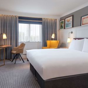 Delux king room with natural light at DoubleTree By Hilton Stoke On Trent.