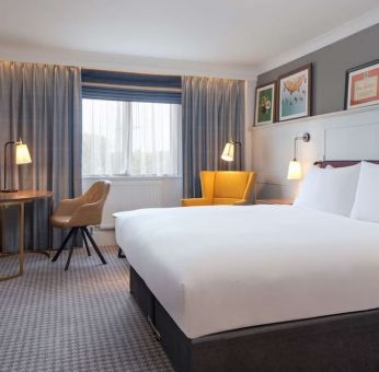 Delux king room with natural light at DoubleTree By Hilton Stoke On Trent.