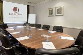 Professional meeting room at DoubleTree By Hilton Stratford-upon-Avon.