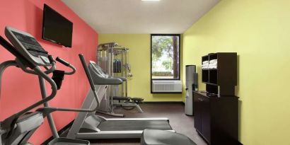 Equipped fitness center at Hampton Inn Ft. Lauderdale-Cypress Creek.