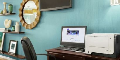 Business center with printer and internet at Hampton Inn Ft. Lauderdale-Cypress Creek.