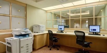 Dedicated business center at Hilton Los Angeles Airport.