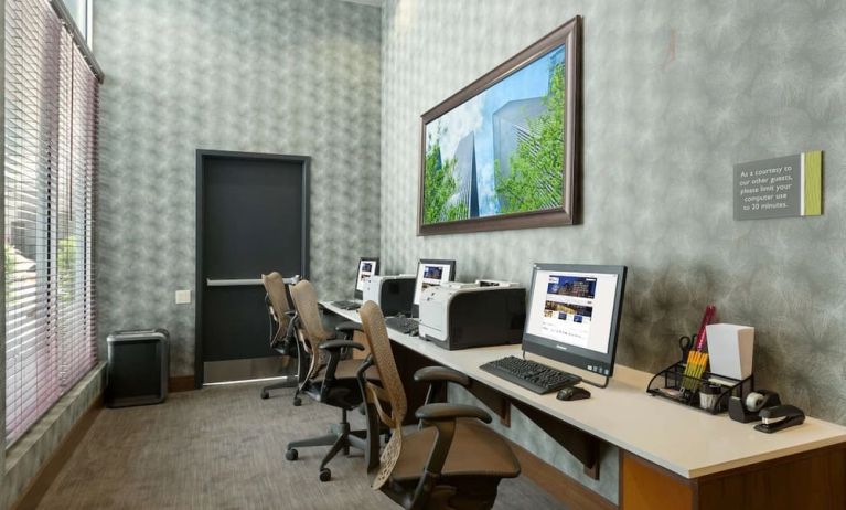 Business center with PC, internet, and printer at Hilton Garden Inn New York/Manhattan-Midtown East.