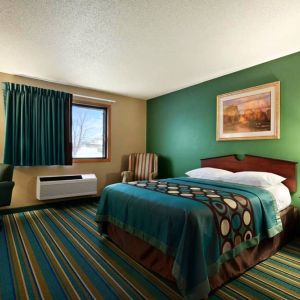 Coratel Inn & Suites By Jasper New Richmond