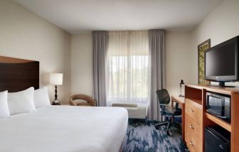 Fairfield Inn & Suites By Marriott Tallahassee Central, Tallahassee