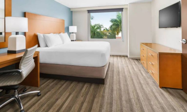 Hyatt HOUSE Fort Lauderdale Airport-South & Cruise Port, Dania Beach