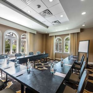 Professional meeting room at Hilton Baton Rouge Capitol Center.