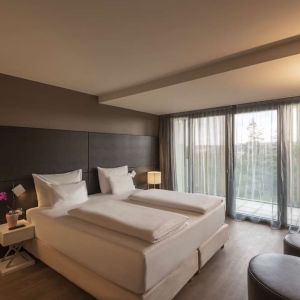 DoubleTree By Hilton Vienna Schonbrunn