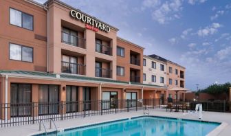 Courtyard By Marriott Hattiesburg