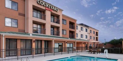 Courtyard By Marriott Hattiesburg